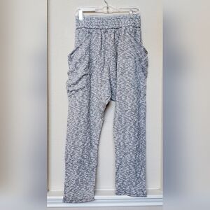 FP Beach So Cool June Bug Harem Pants Sliuchy Drape Pockets.   Sz Medium